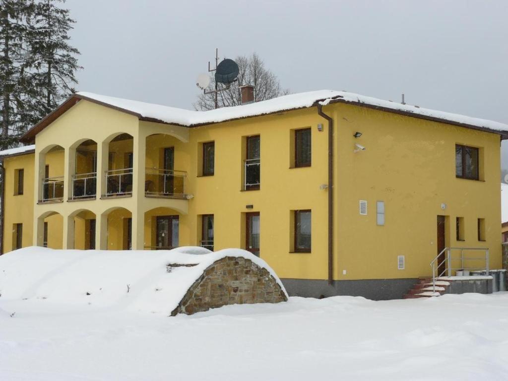 Liptovská Sielnica Wellness Villa Liptov מראה חיצוני תמונה